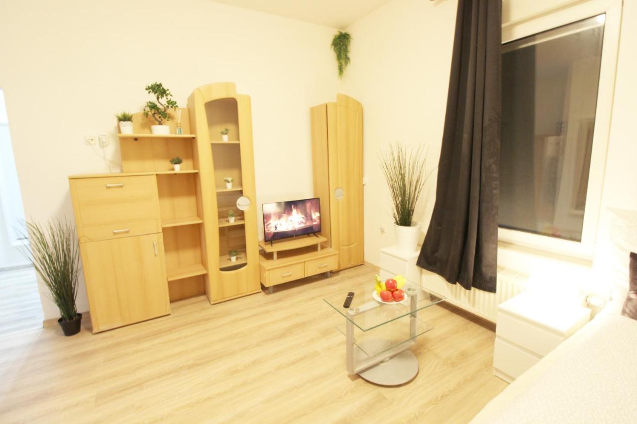 Downtown Apartments Ulm - Im Herzen Von Ulm & Komfortable Boxspringbetten מראה חיצוני תמונה
