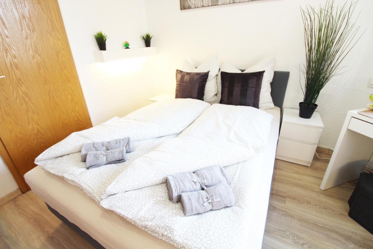Downtown Apartments Ulm - Im Herzen Von Ulm & Komfortable Boxspringbetten מראה חיצוני תמונה