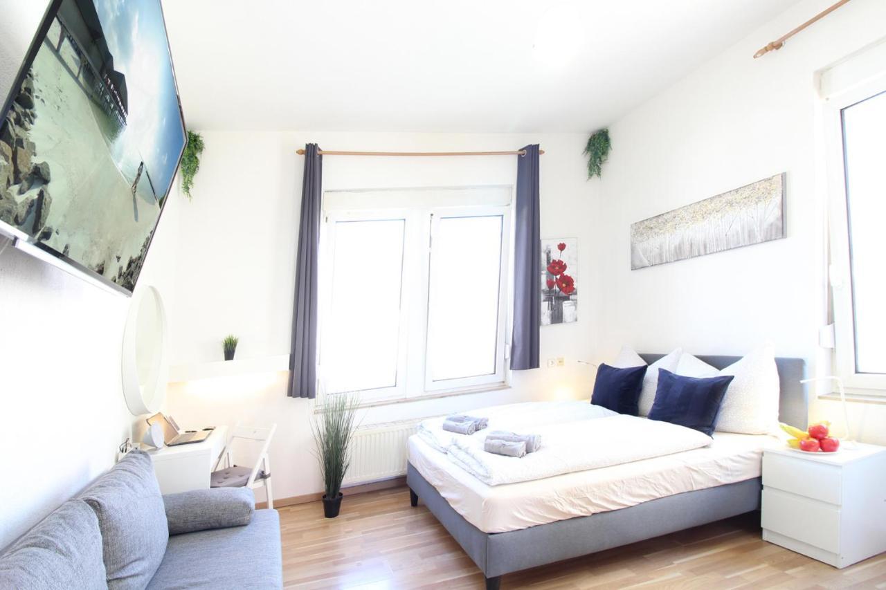 Downtown Apartments Ulm - Im Herzen Von Ulm & Komfortable Boxspringbetten מראה חיצוני תמונה