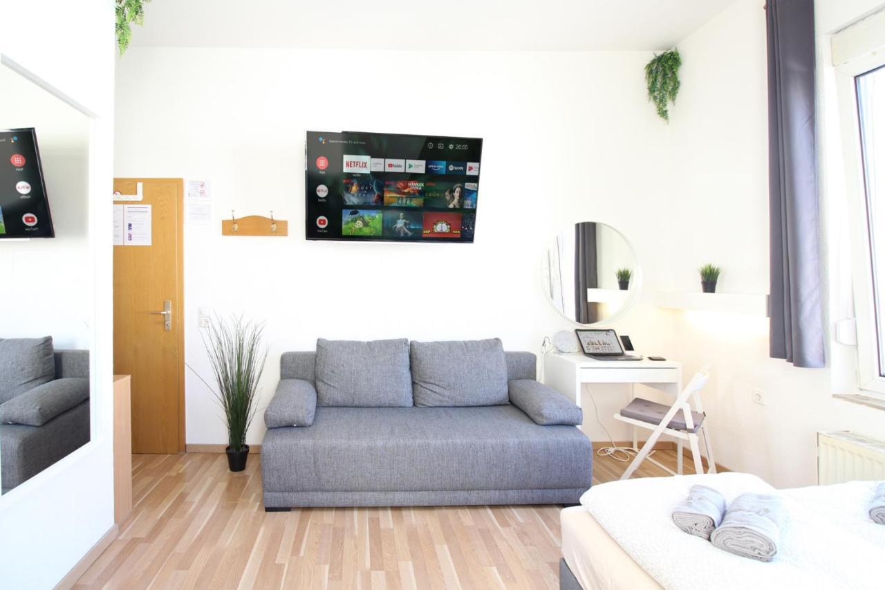 Downtown Apartments Ulm - Im Herzen Von Ulm & Komfortable Boxspringbetten מראה חיצוני תמונה